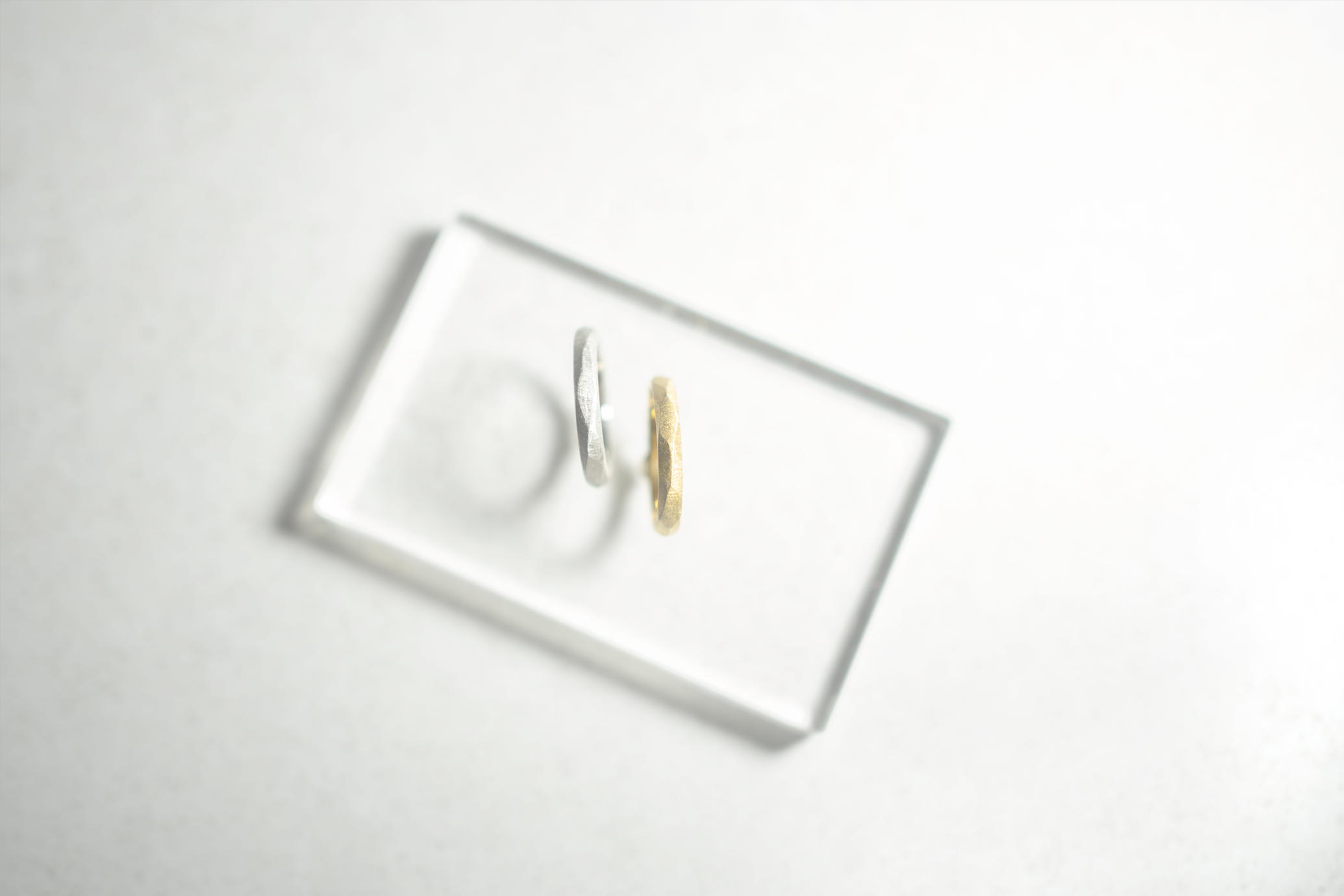 シンプルで美しい結婚指輪